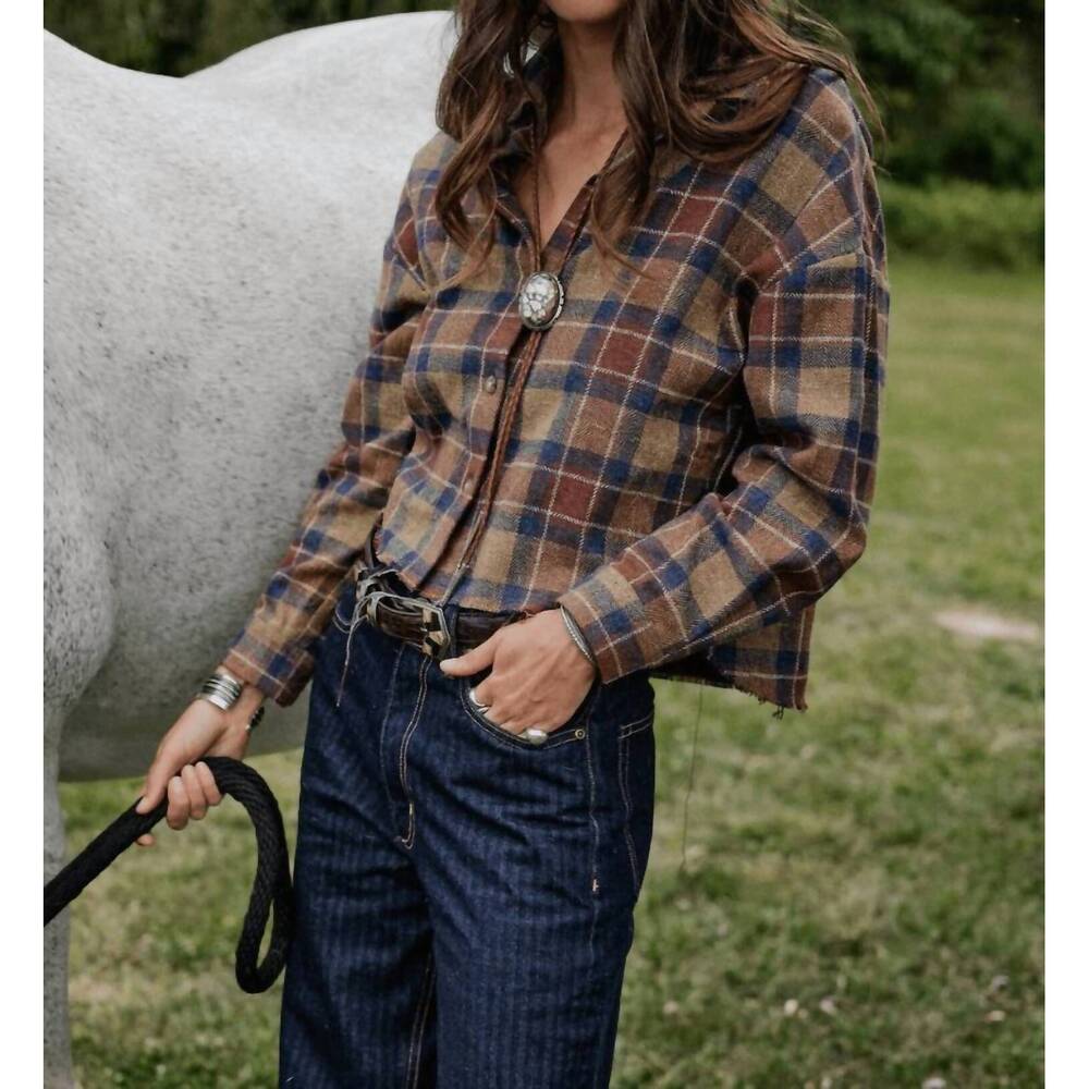 NEW ROAD TO NOWHERE remi cropped shirt in maroon plaid